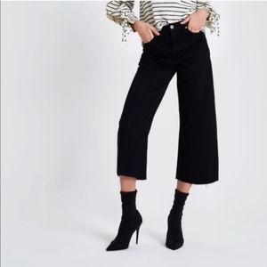 River Island Alexa Cropped Wide Leg Jeans